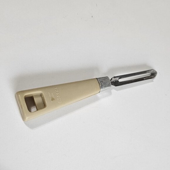 Vintage Travco Cheese Slicer Vegetable Peeler w/ Daisies Retro Kitchen Utensil - Picture 9 of 15